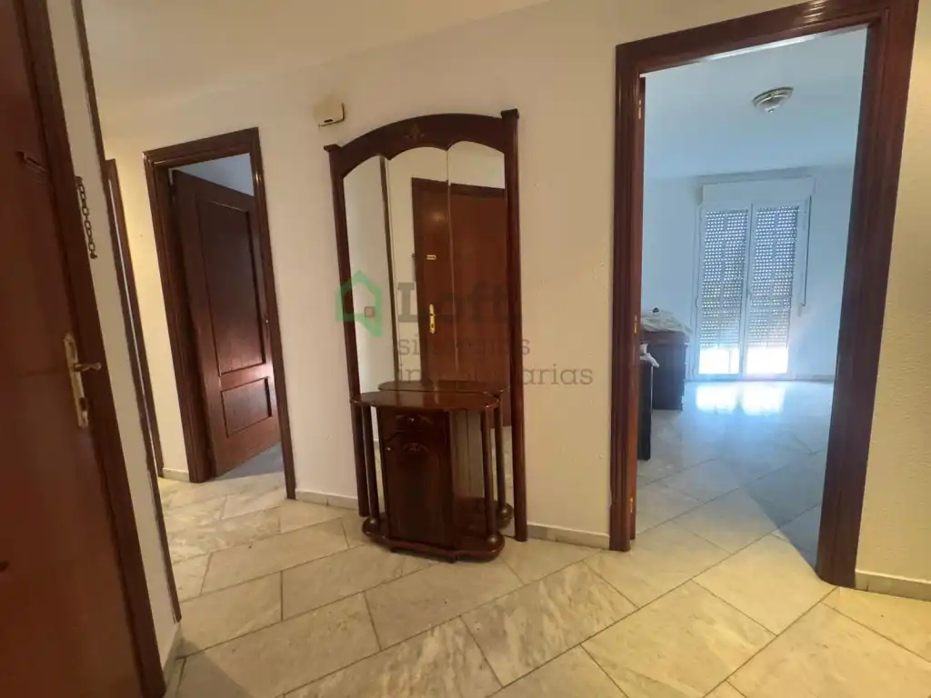 Piso en venta en Badajoz con Balcón