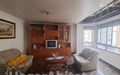 Sala d'estar de Casa o xalet en venda en Castellón de la Plana / Castelló de la Plana amb Terrassa