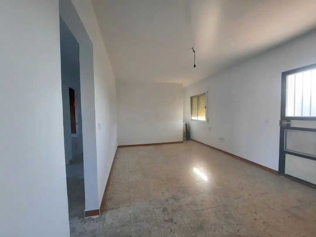 Flat for sale in Escalona  with Terrace