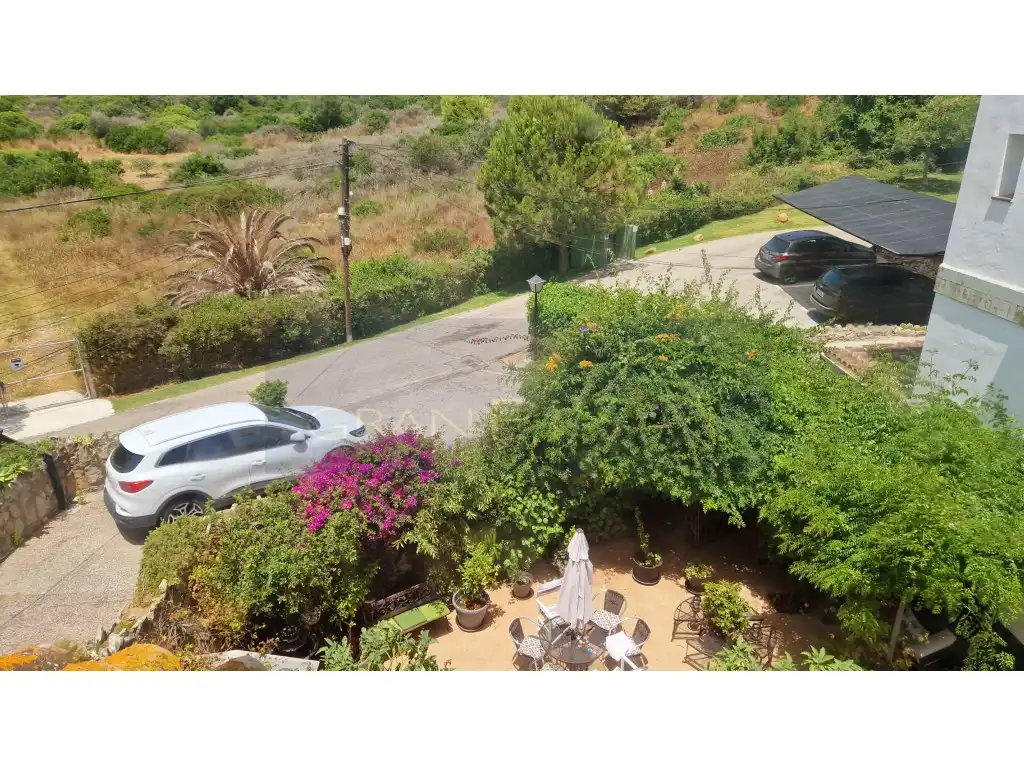 Vista exterior de Dúplex en venta en Estepona con Terraza y Piscina comunitaria