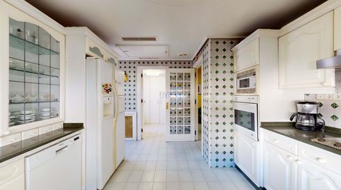 Esta impresionante propiedad en San Pedro del Pinatar cuenta con una villa principal con 5 dormitorios y 4 baños, además de un edi, imatge 3