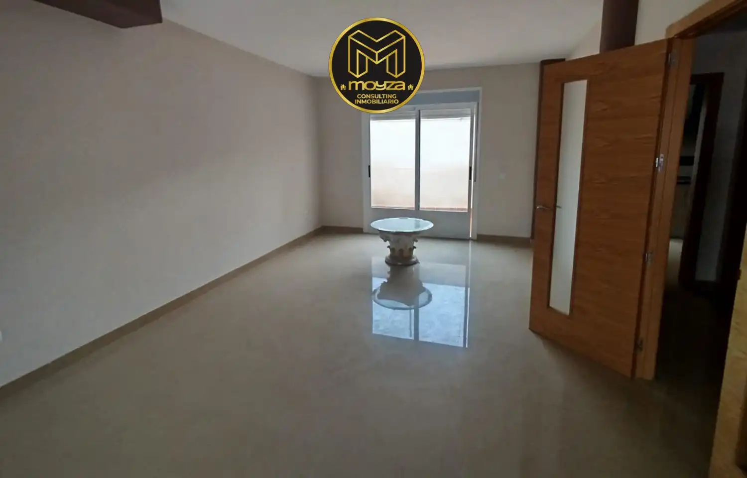 Sala de estar de Casa o chalet en venta en Fuerte del Rey con Terraza