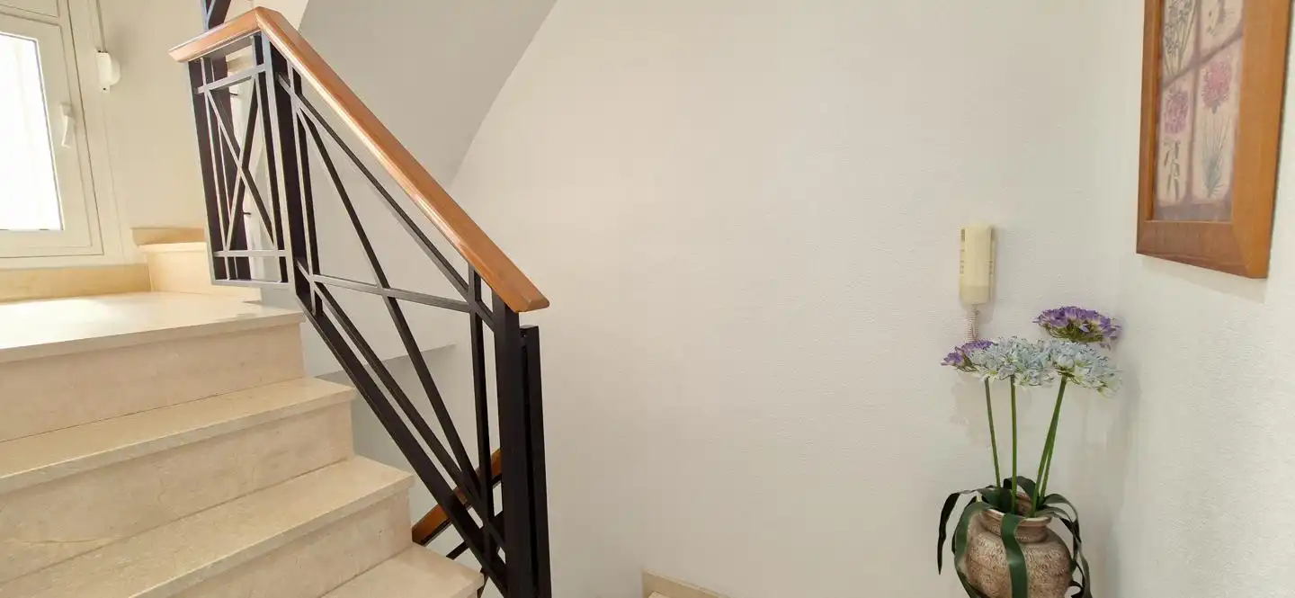 Casa o chalet en venta en Elche / Elx con Terraza, Trastero y Balcón