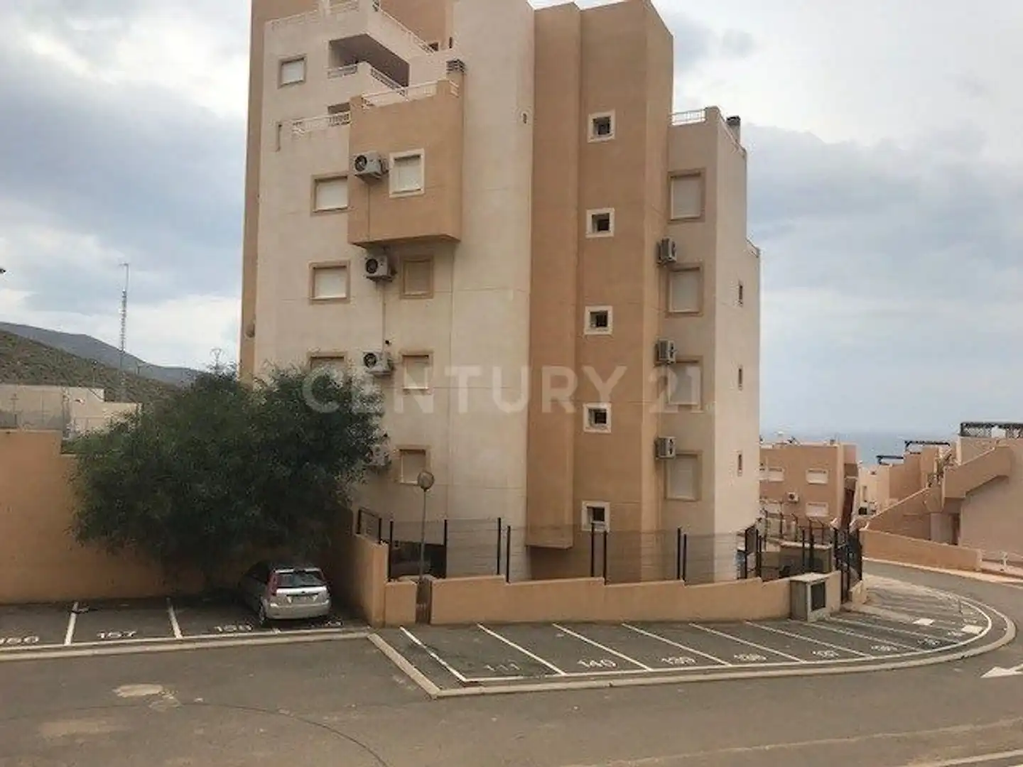 Garatge en venda a Avenida Levante, 29, Perín
