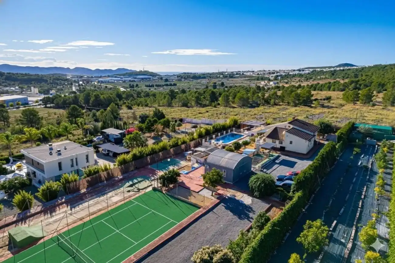 Vista exterior de Ático en venta en Benimantell, Alicante