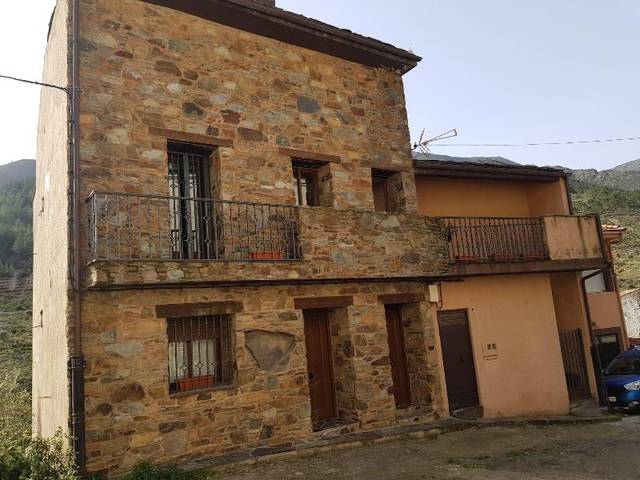 Casa-chalet en Venta en Casares de las Hurdes