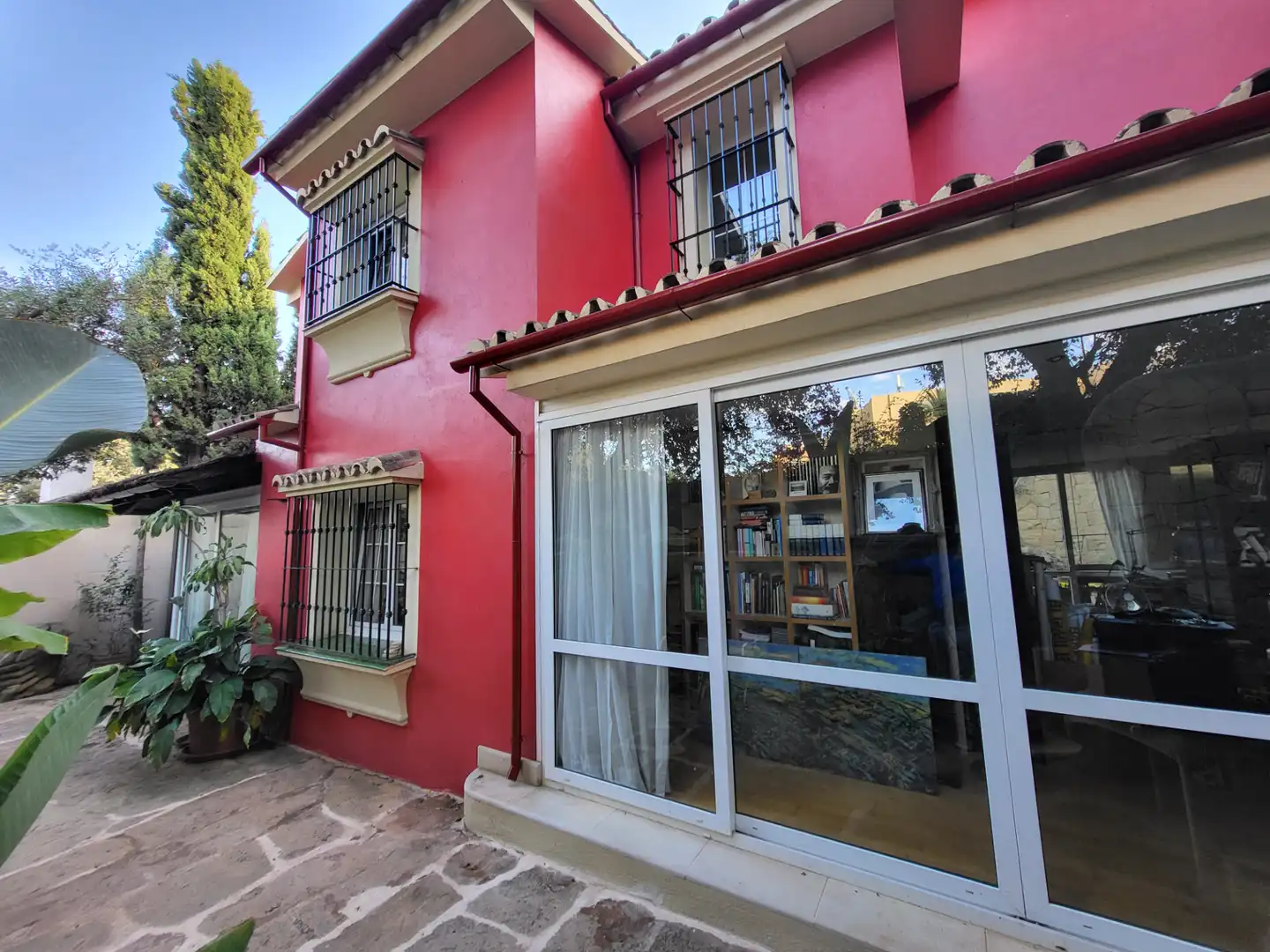 Vista exterior de Casa o chalet en venta en Marbella con Aire acondicionado, Jardín privado y Terraza