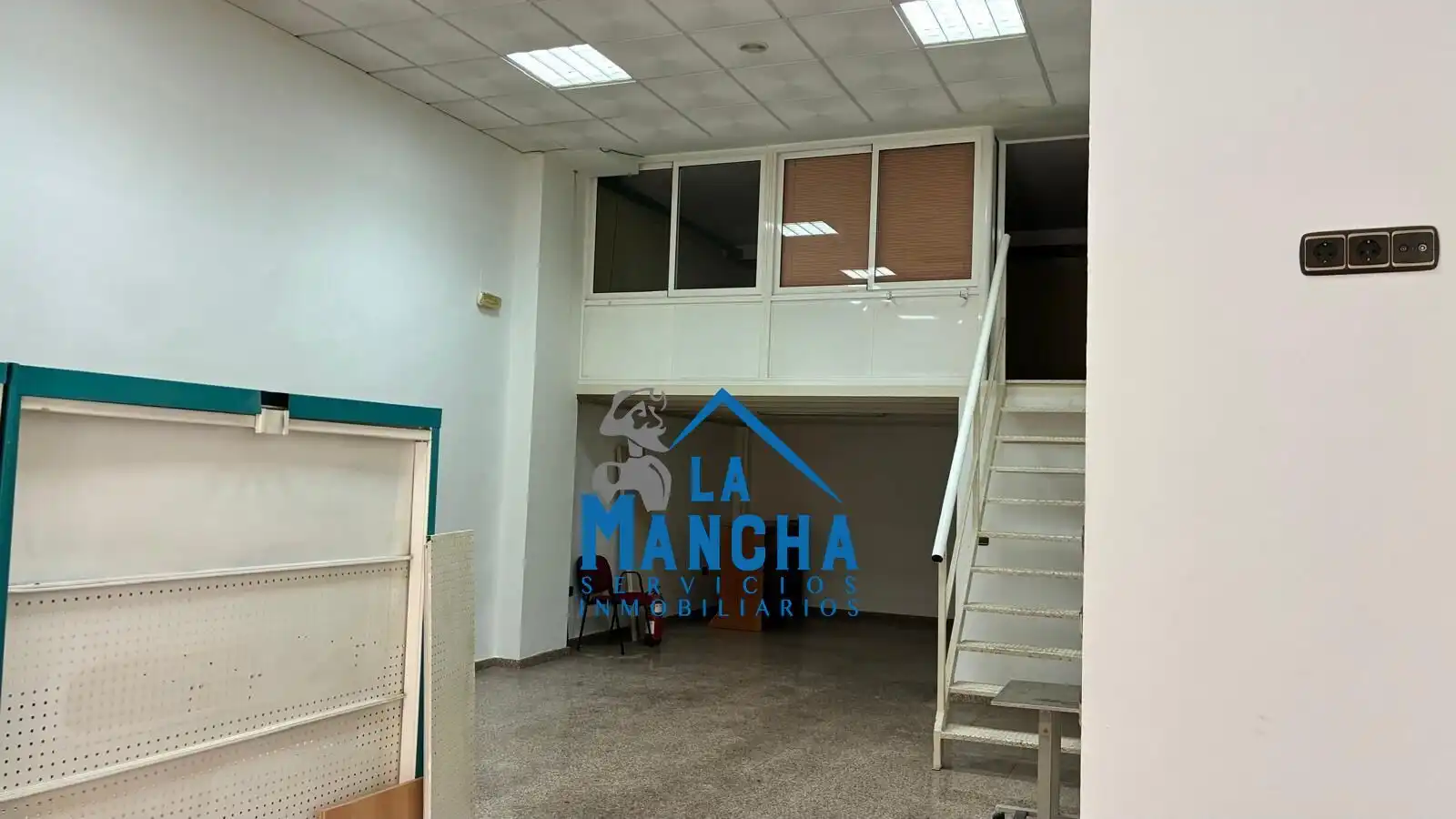 Local comercial en venda a El Pilar, imagen 16