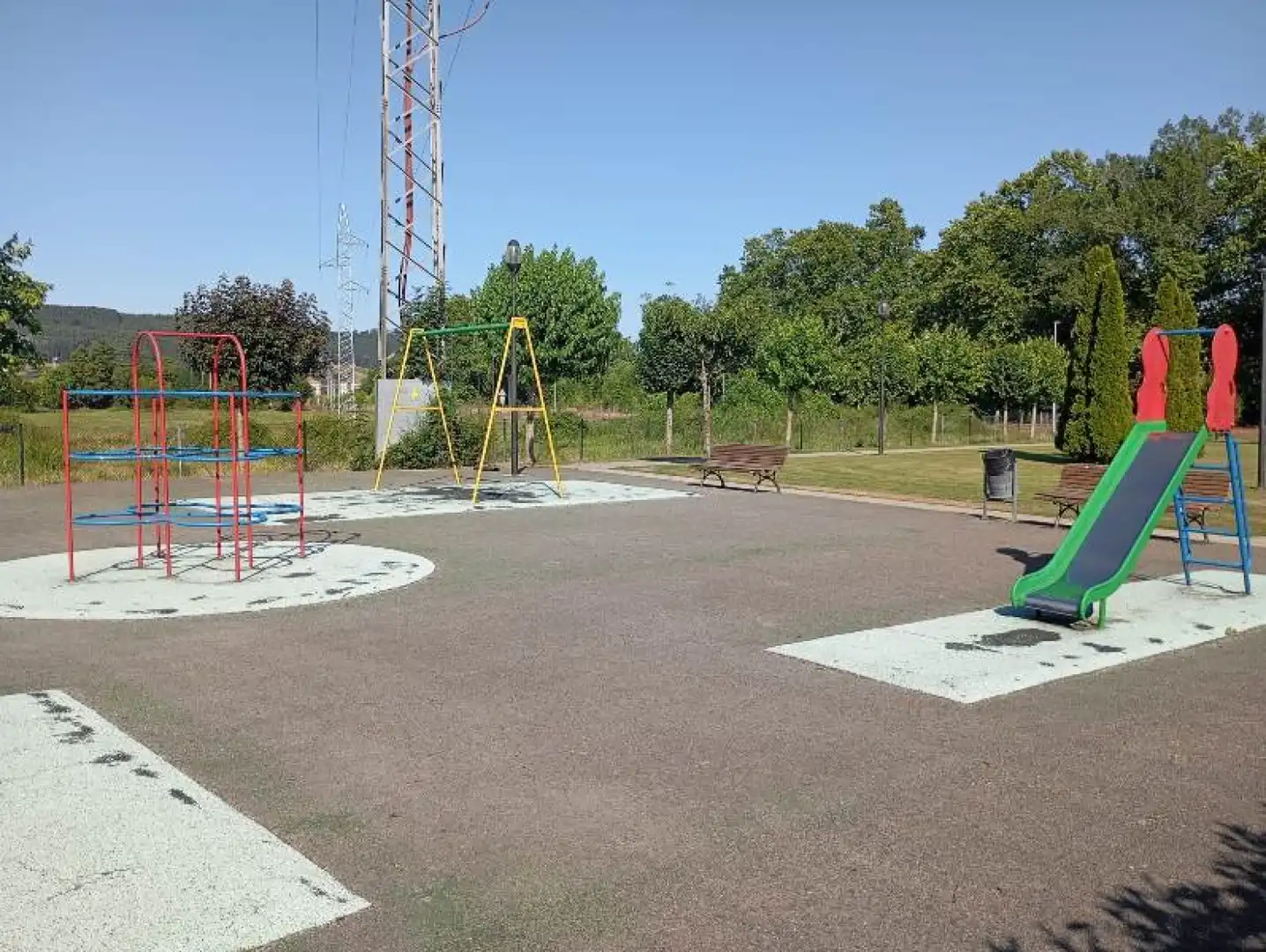 Aparcament de Pis en venda en Piélagos amb Calefacció, Jardí privat i Terrassa