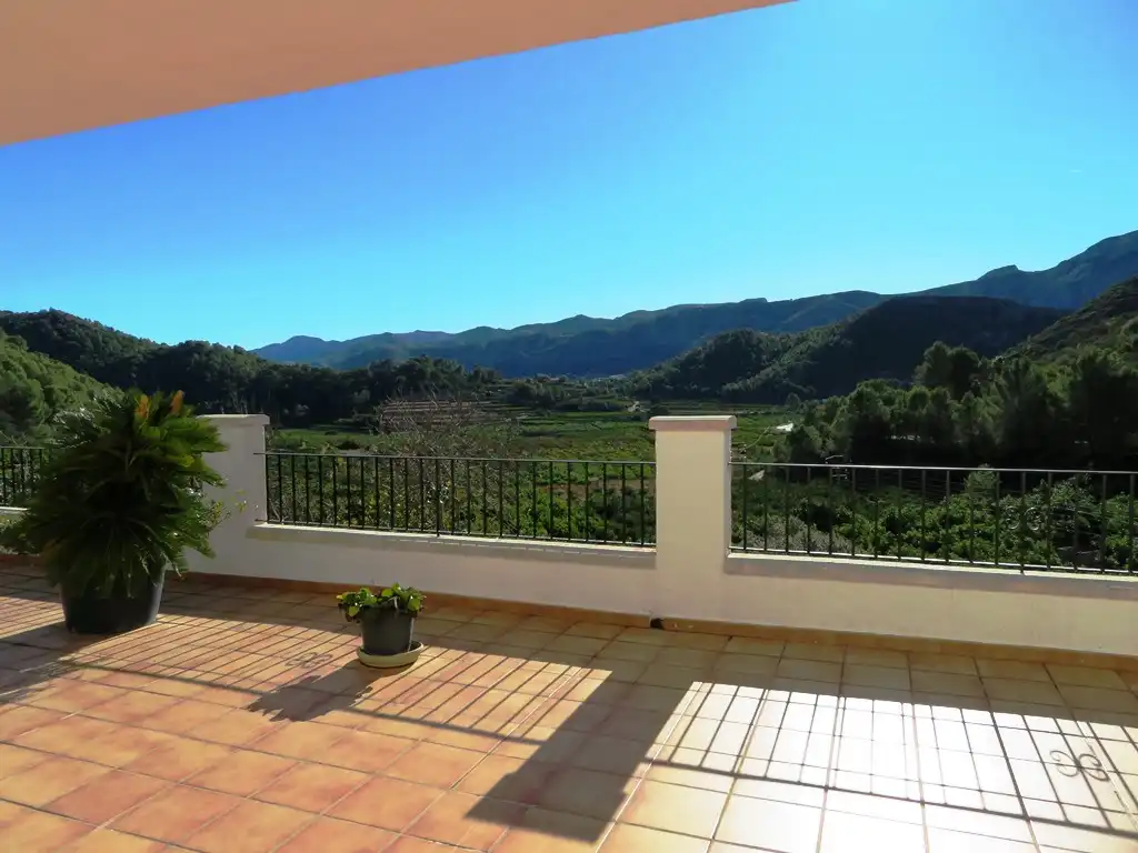 Terrassa de Casa o xalet en venda en L'Atzúbia amb Jardí privat, Terrassa i Traster