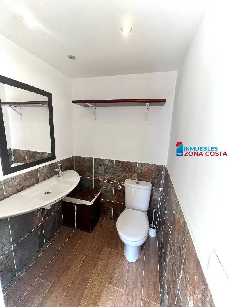 Bathroom of Apartments for sale in Alboraya  with Air Conditioner, Terrace and Furnished