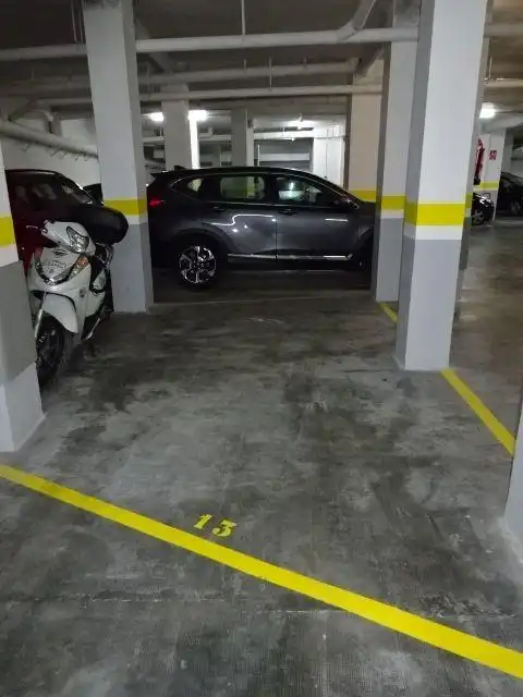Parkplatz von Garage zum Verkauf in Barcelona