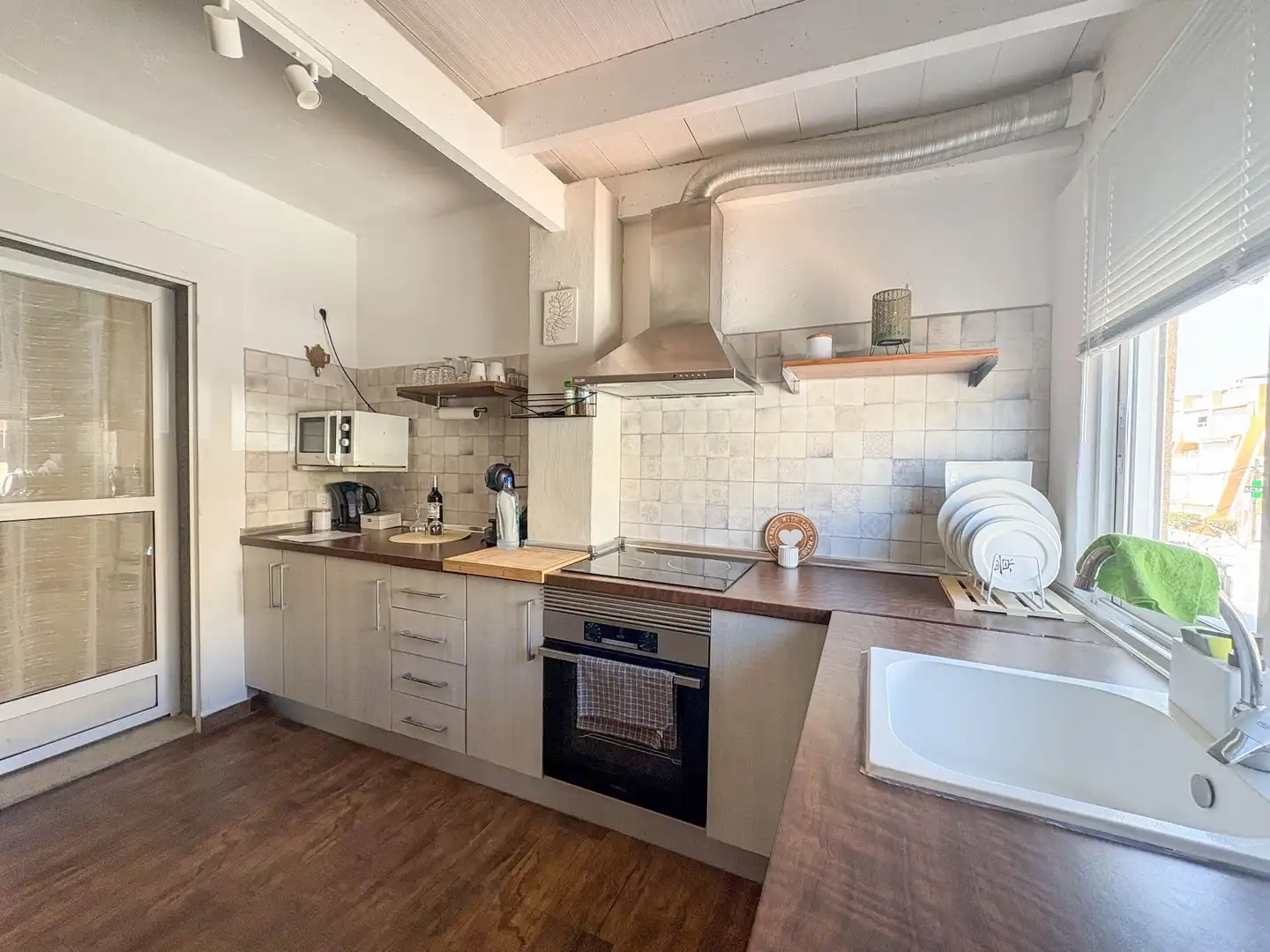 Cocina de Piso de alquiler en Torrevieja con Aire acondicionado, Calefacción y Terraza