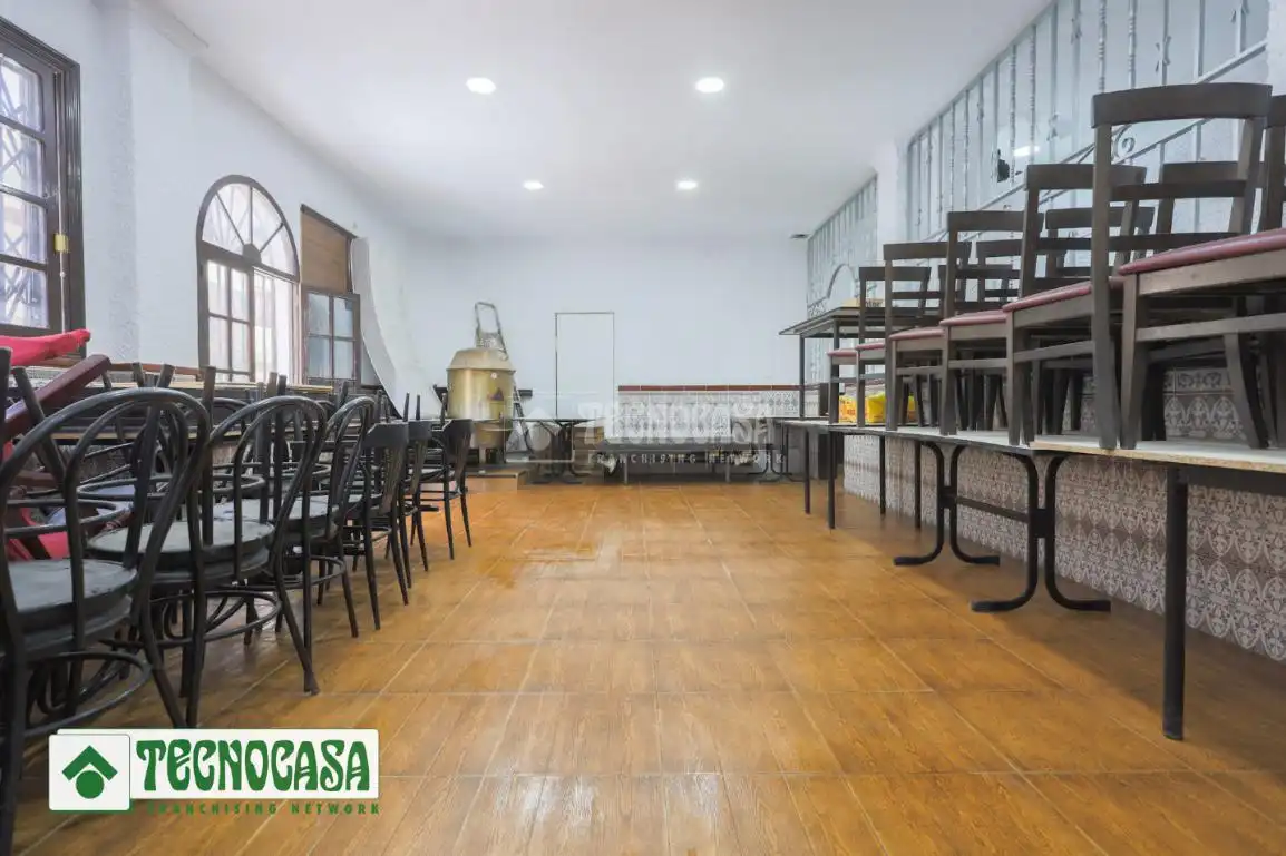 Local comercial en venda a Adra, imagen 2