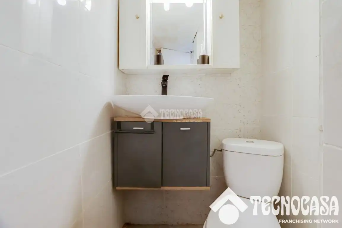 Casa aparellada amb terrassa en venda a Premià de Dalt, imagen 22