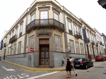 Oficina amb ascensor en venda a Calle del Doctor Verneau 3