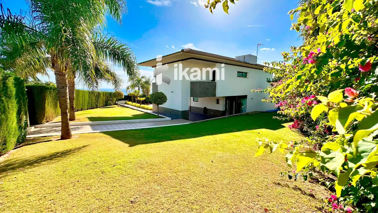 Jardín de Casa o chalet en venta en La Alcaidesa con Aire acondicionado, Calefacción y Terraza