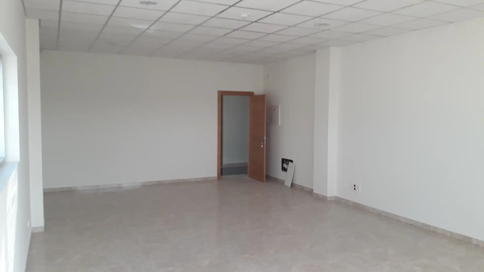 Oficina en venda a C/ Castillo De Monteagudo, imagen 4