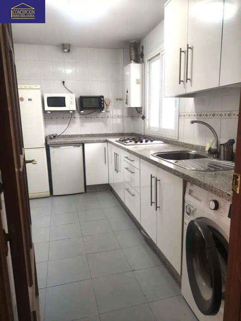 Kitchen of Flat for rent in Córdoba  with Air Conditioner, Heating and Furnished