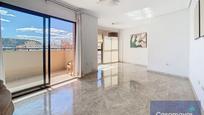 Living room of Flat for sale in Alicante / Alacant  with Air Conditioner, Private garden and Terrace