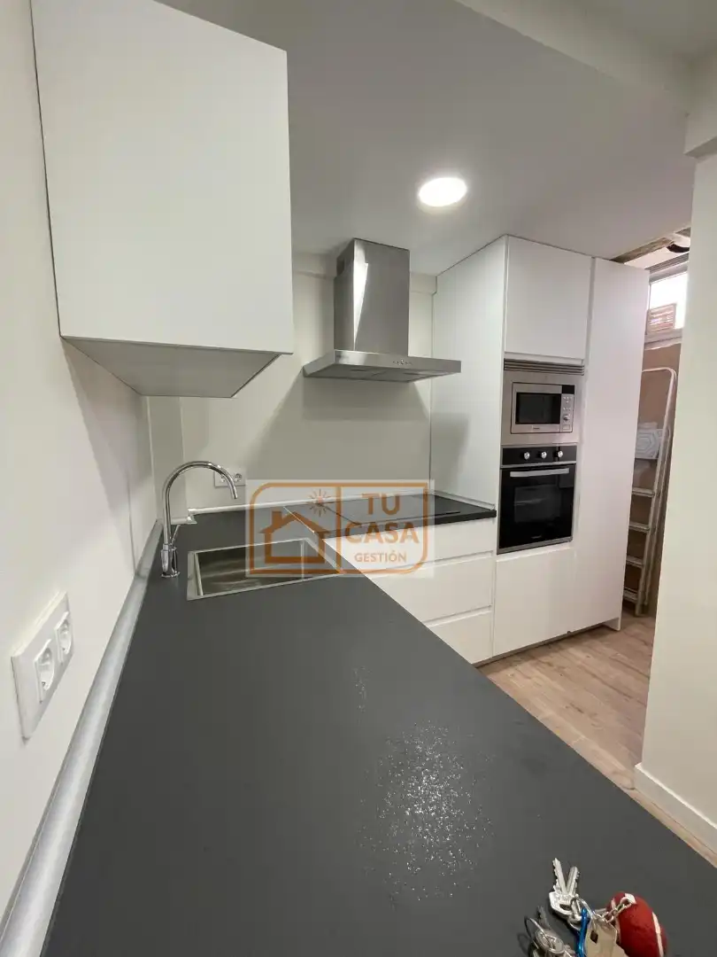 Wohnung mit Aufzug zur Miete in Calle Abilio Rodríguez Rosillo 4, imagen 6