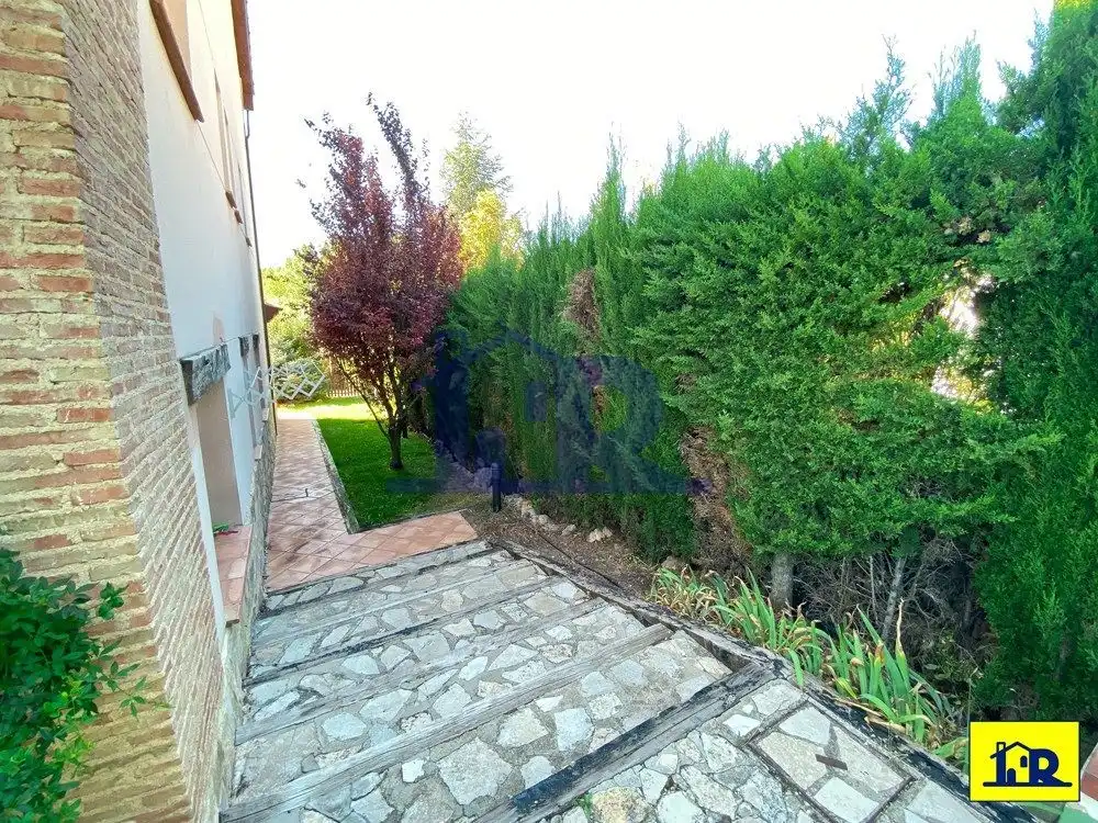 Garden of Houses for sale in Arcas del Villar  with Terrace, Storage room and Swimming Pool