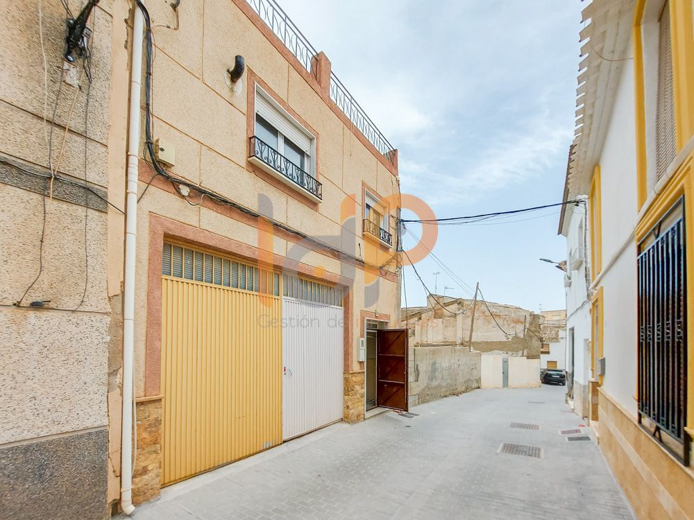 Vista exterior de Casa o xalet en venda en Albox amb Terrassa i Traster