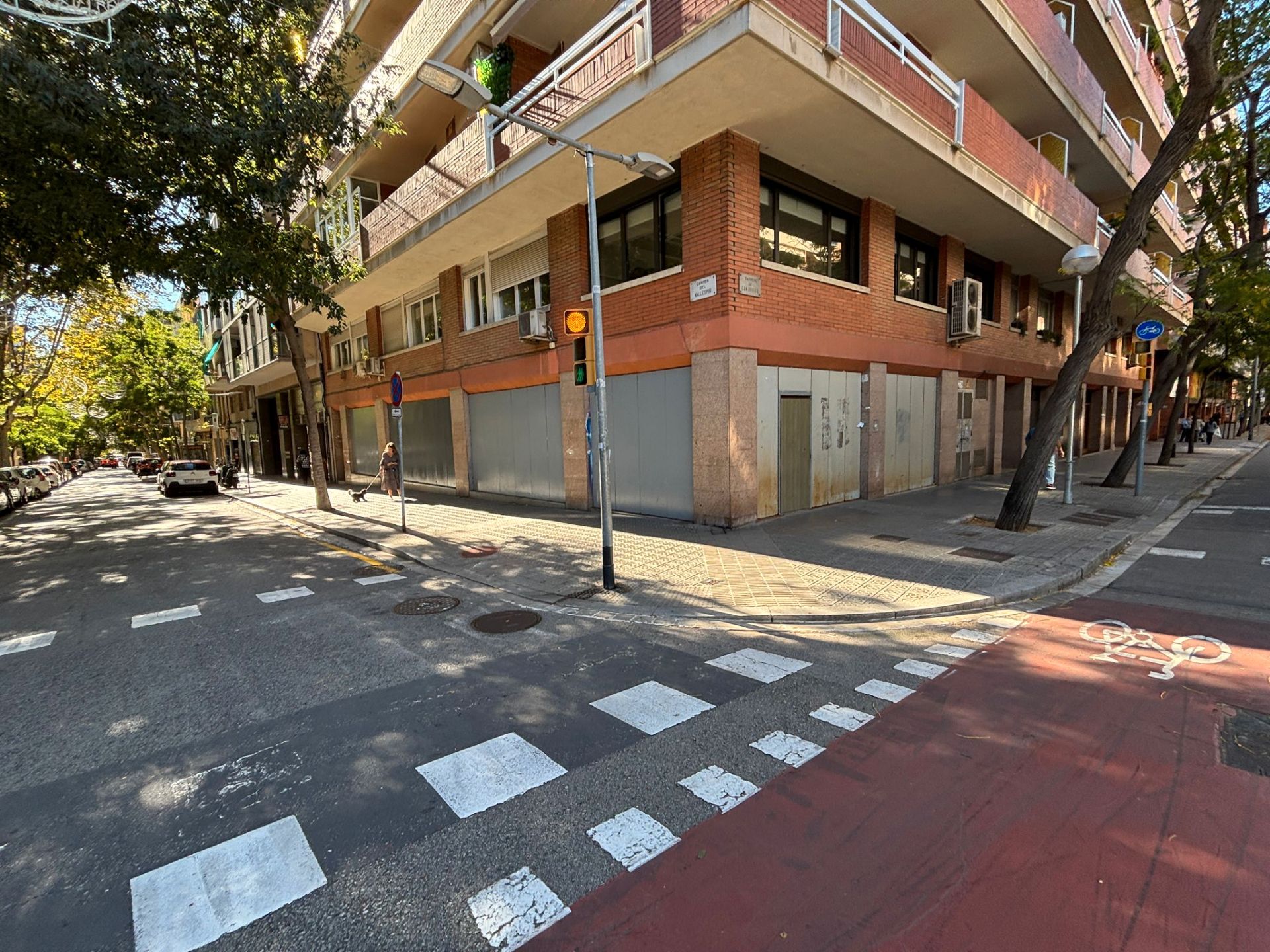 Exterior view of Premises for sale in  Barcelona Capital