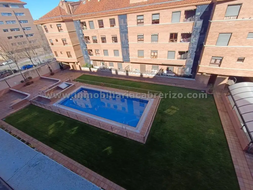 Flat for sale in Calle Rodrigo de Arriaga Mendo, Residencia