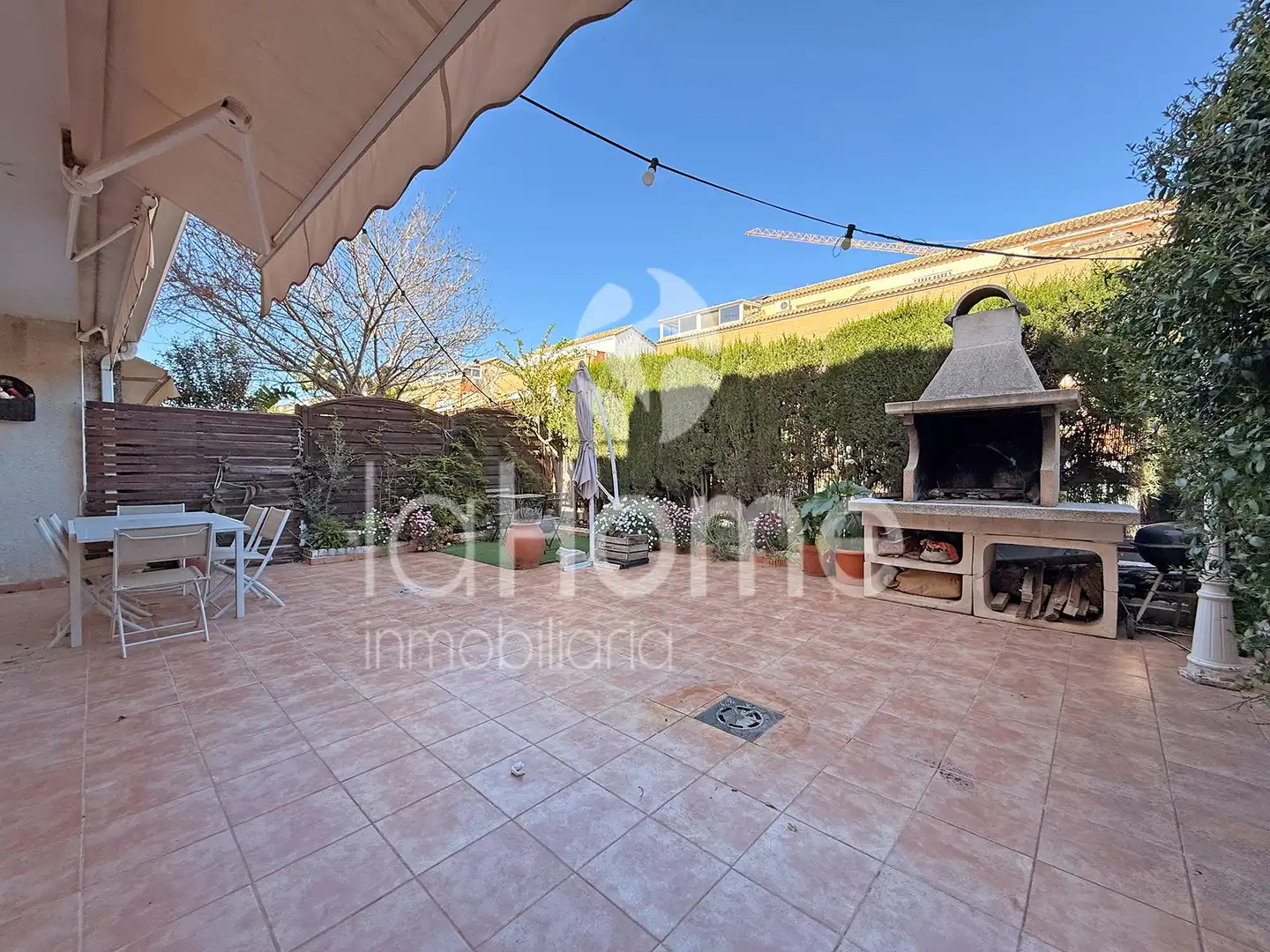 Terrasse von Einfamilien-Reihenhaus zum Verkauf in Bétera mit Heizung, Terrasse und Ofen