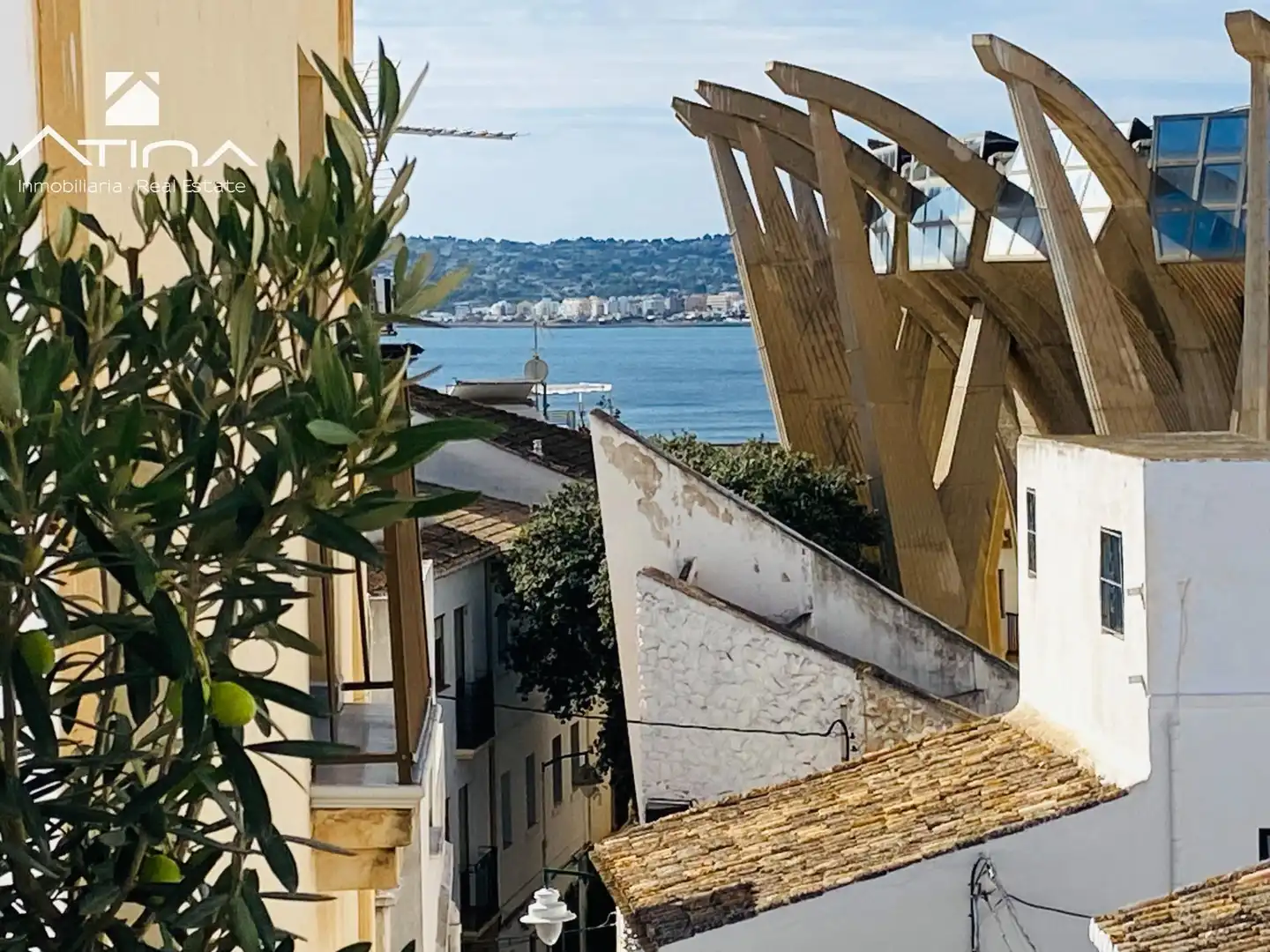 Vista exterior de Dúplex en venta en Jávea / Xàbia con Calefacción, Terraza y Amueblado