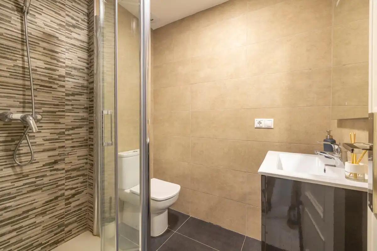Bathroom of Apartments for sale in Dénia  with Air Conditioner and Community pool