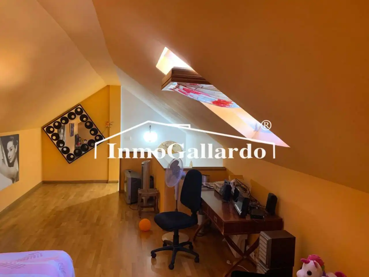Casa aparellada amb jardí en venda a Este, imagen 13