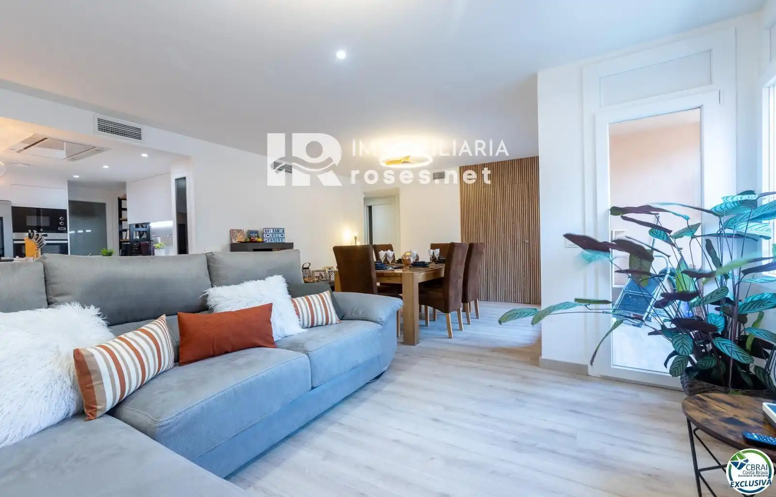 Sala de estar de Piso en venta en Roses con Aire acondicionado, Calefacción y Terraza