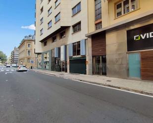 Exterior view of Office to rent in  Pamplona / Iruña  with Air Conditioner and Terrace