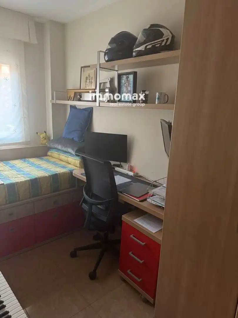 Habitación de Piso en venta en Ripollet con Aire acondicionado, Calefacción y Terraza