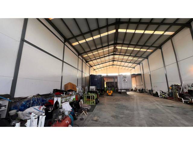 Nave industrial en Venta en La Gineta
