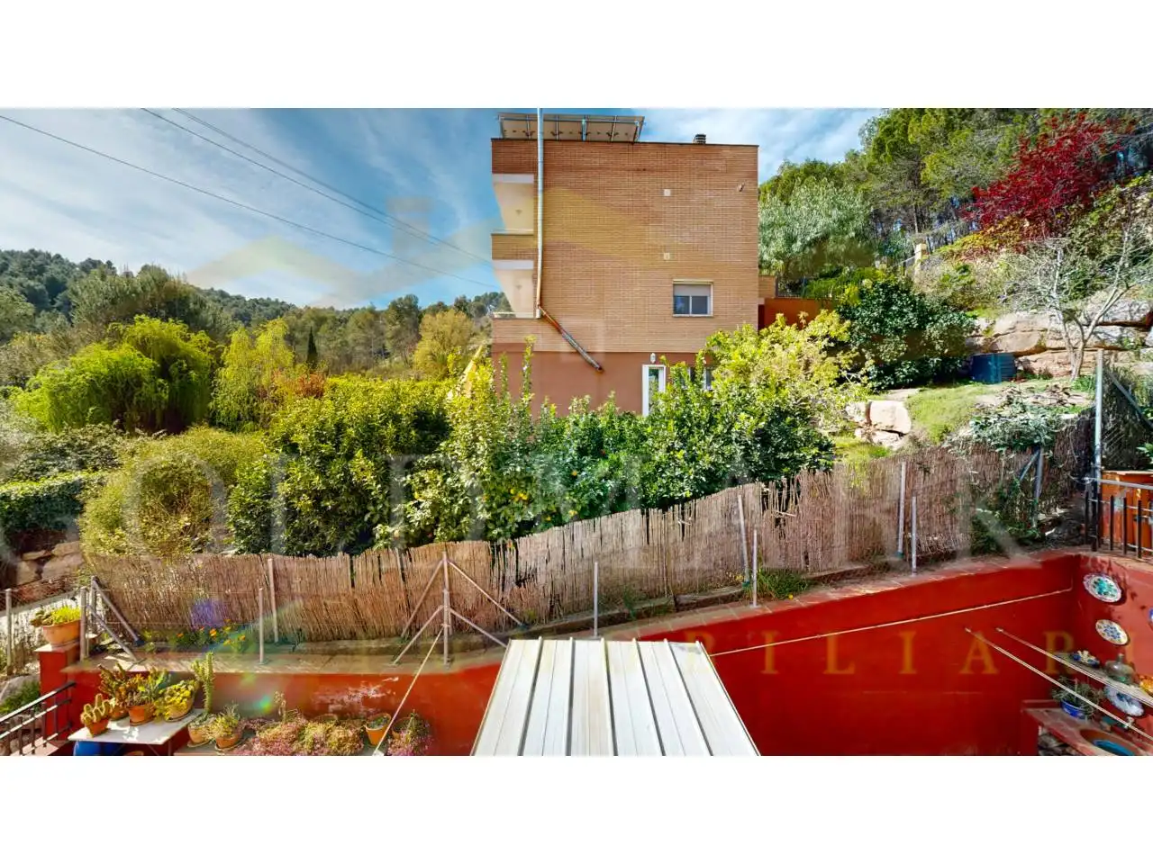 Jardí de Casa o xalet en venda en Corbera de Llobregat amb Aire condicionat, Calefacció i Jardí privat