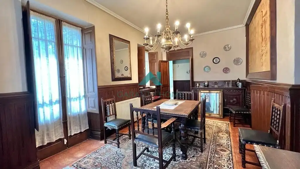 Esszimmer von Country house zum Verkauf in Ampuero mit Heizung, Privatgarten und Terrasse