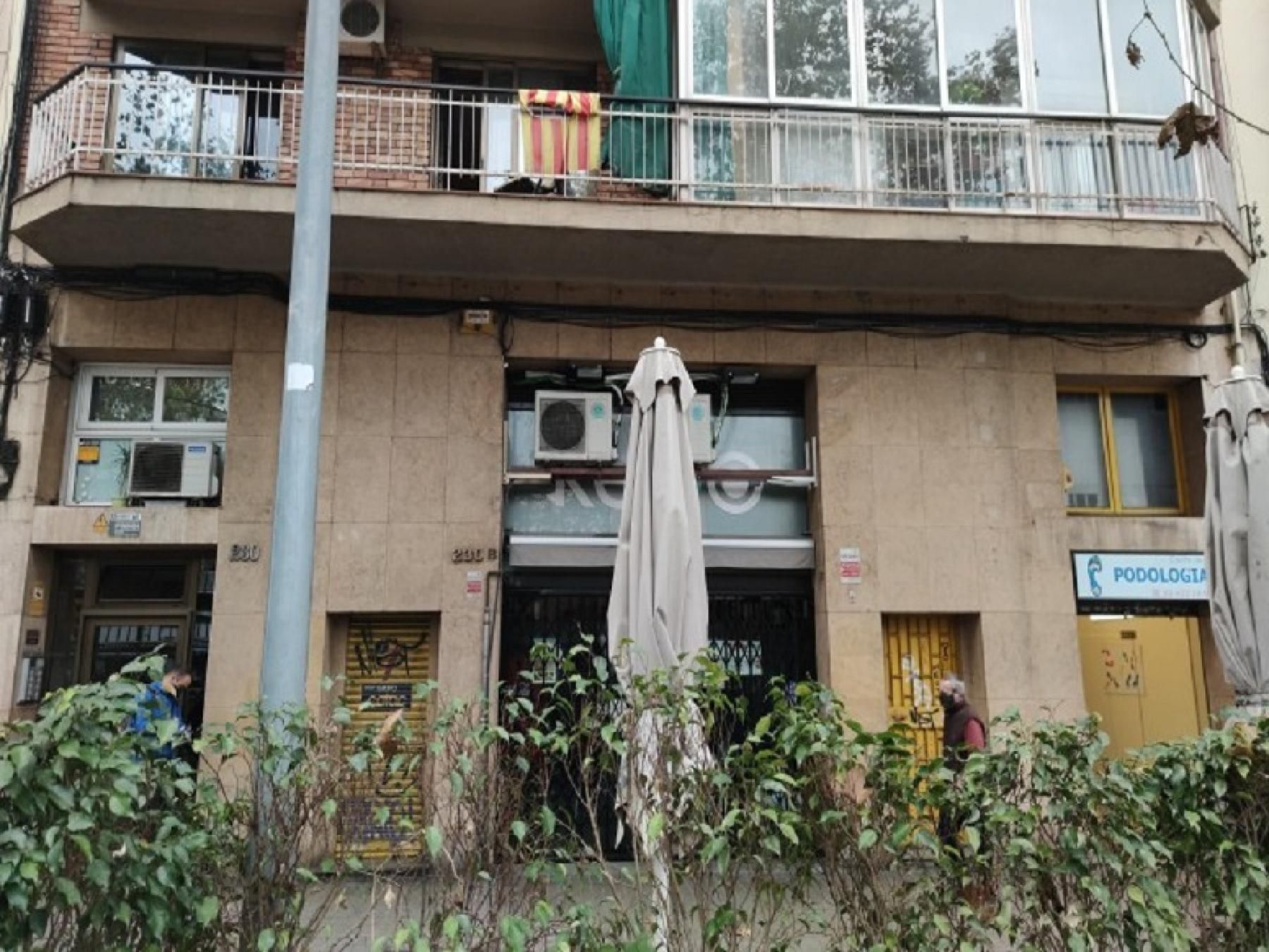 Vista exterior de Local en venda en  Barcelona Capital