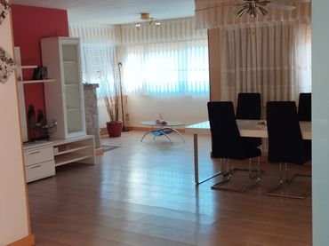 Detached house with balcony for sale in Zuera