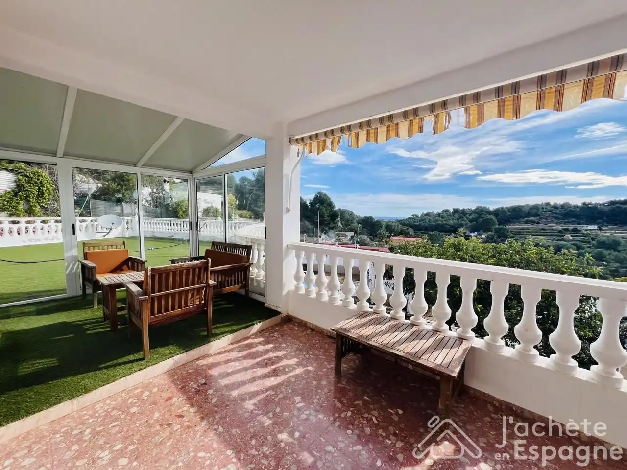 Terrace of Country homes for sale in Quart de les Valls  with Private garden, Terrace and Swimming Pool