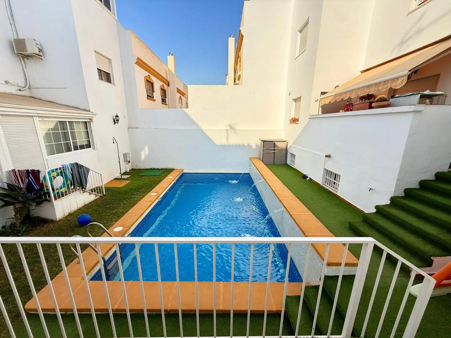 Swimming pool of Detached homes for sale in Roquetas de Mar  with Air Conditioner, Balcony and Community pool