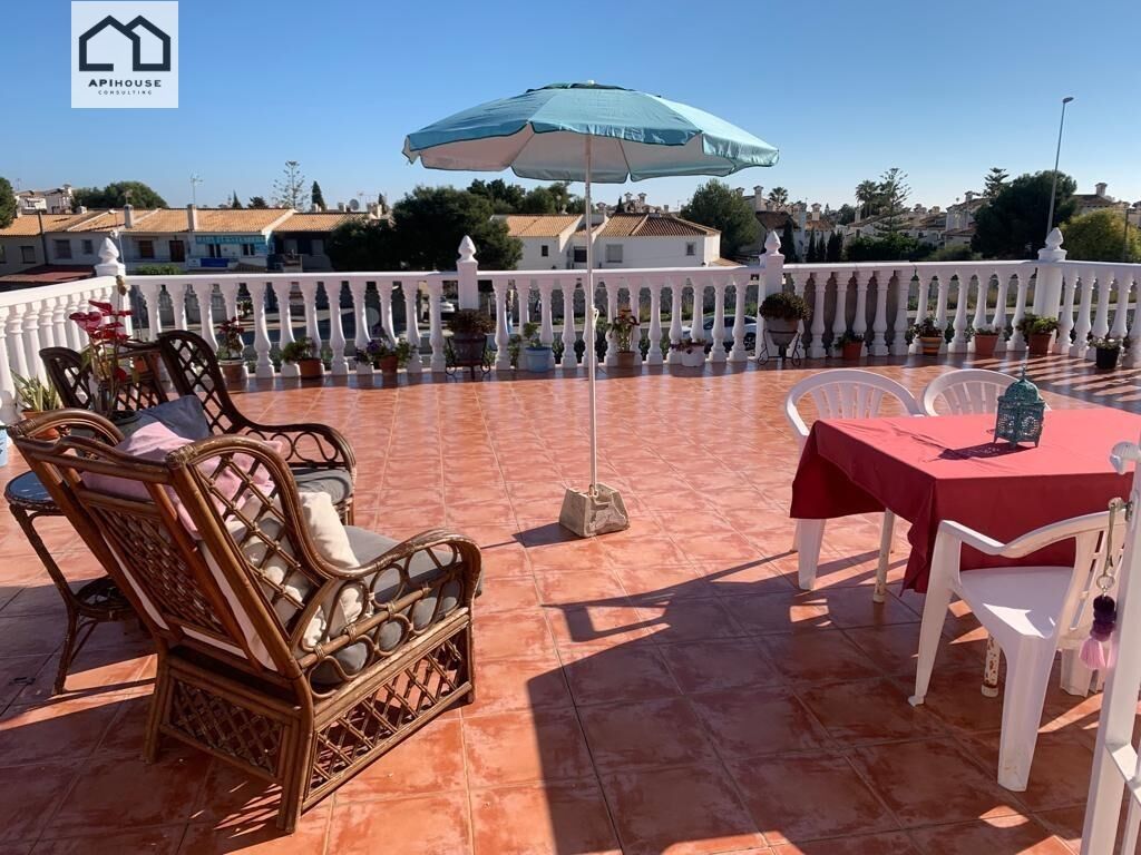 Terrace of House or chalet for sale in Orihuela  with Private garden, Terrace and Storage room