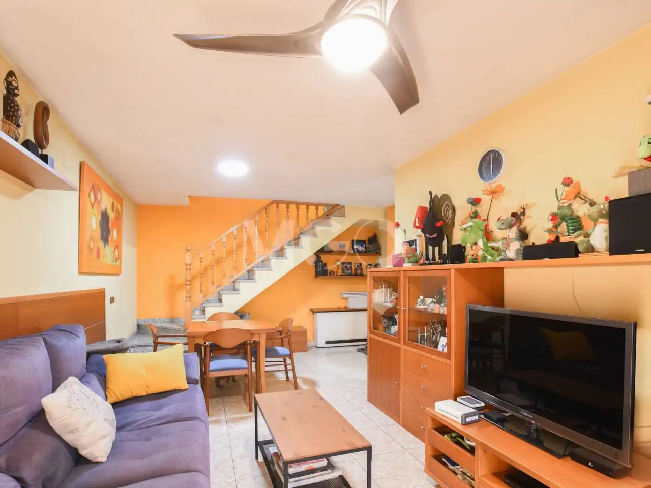 Sala d'estar de Dúplex en venda en Manlleu amb Calefacció, Terrassa i Balcó