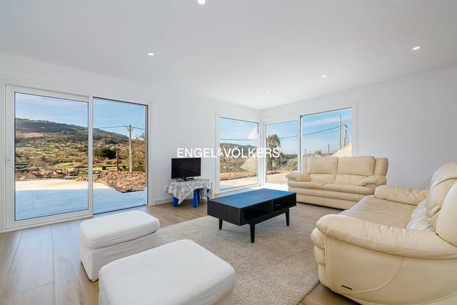 Casa-chalet en Venta en Gondomar