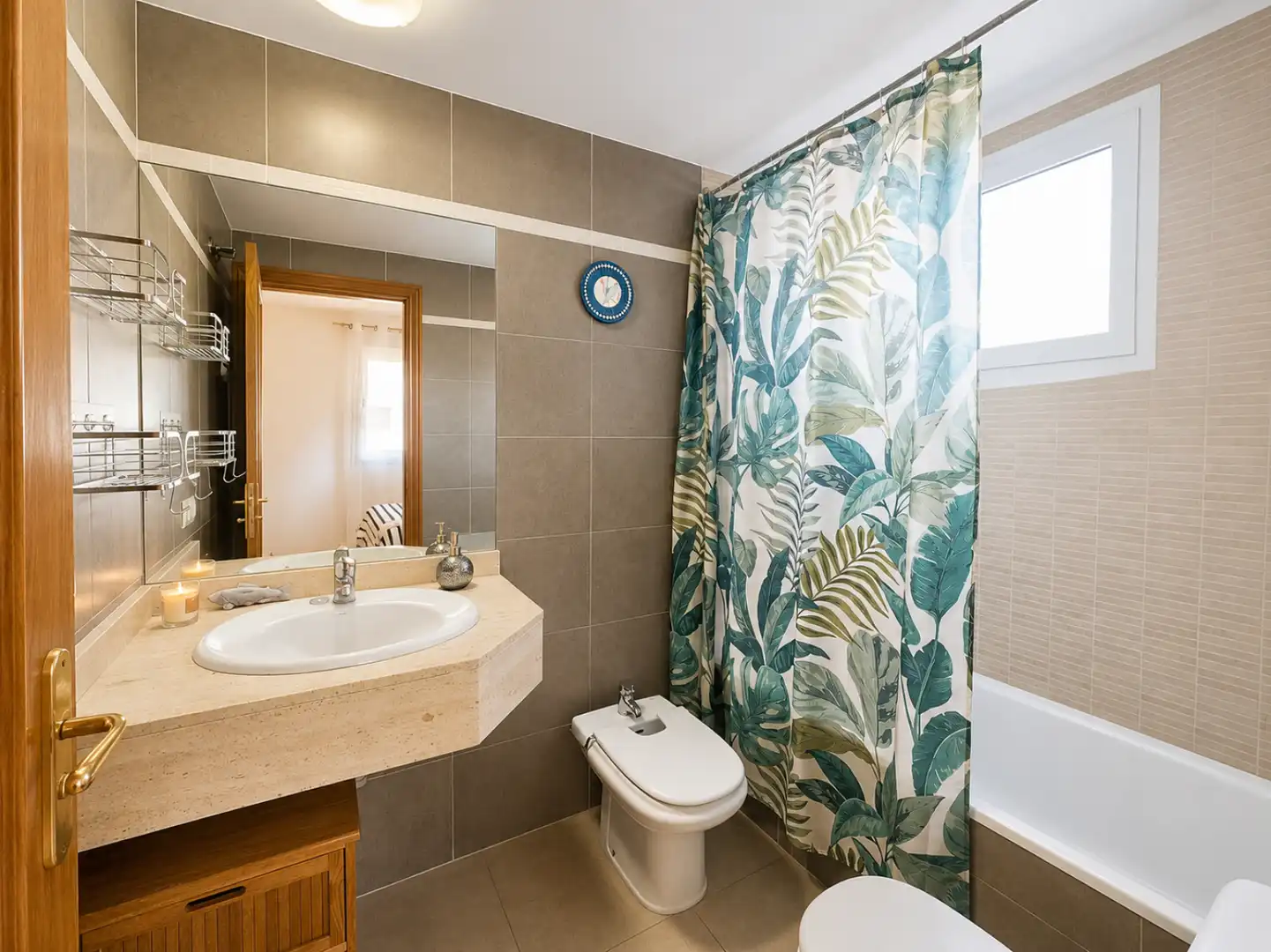 Bathroom of Attic for sale in  Palma de Mallorca  with Air Conditioner, Terrace and Storage room