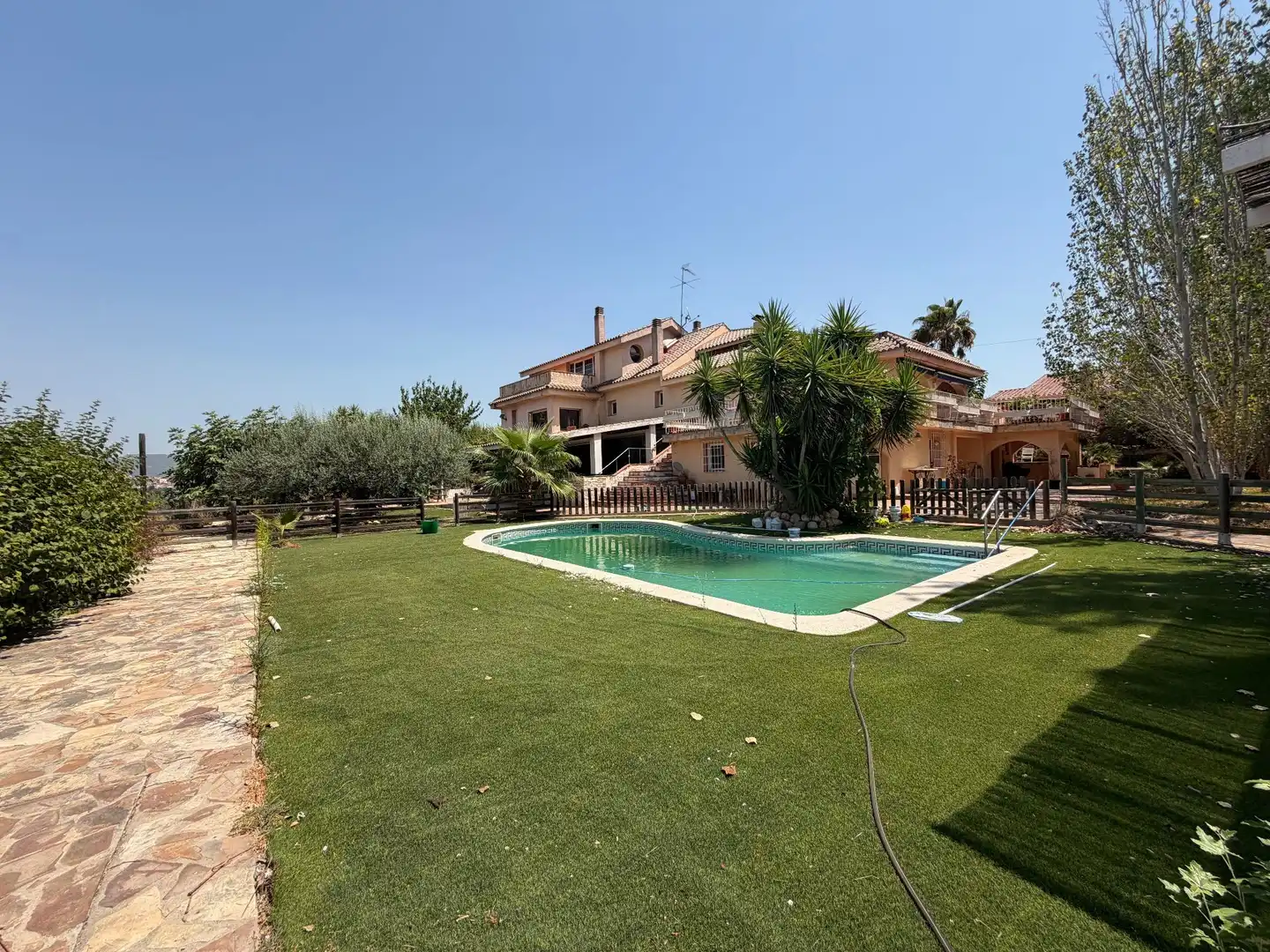 Jardí de Casa o xalet en venda en Esparreguera amb Aire condicionat, Calefacció i Jardí privat
