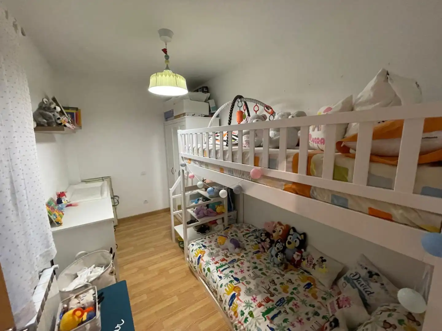 Bedroom of Flat for sale in Valdepeñas  with Air Conditioner, Heating and Terrace