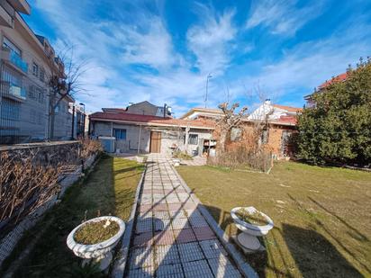 Garden of Single-family semi-detached for sale in Collado Villalba  with Heating, Private garden and Storage room